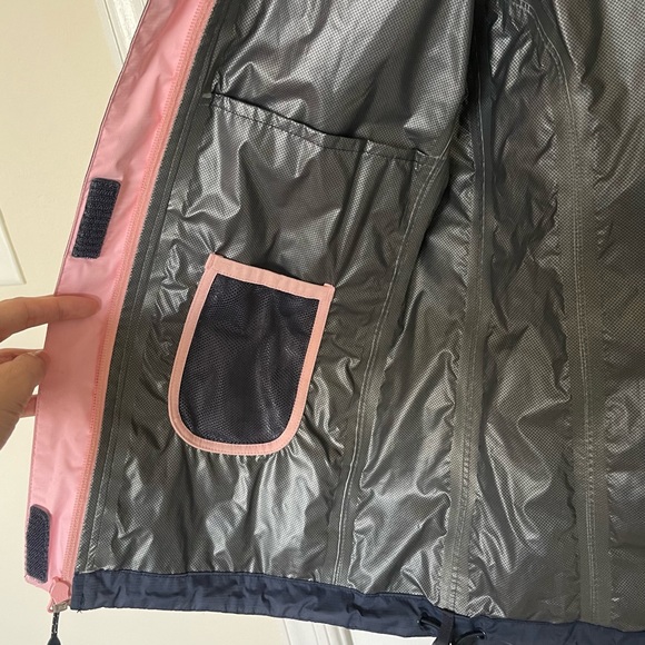 VINEYARD VINES Stow & Go Navy Blue with Pink Accents Raincoat - XS - flawed - Picture 12 of 15